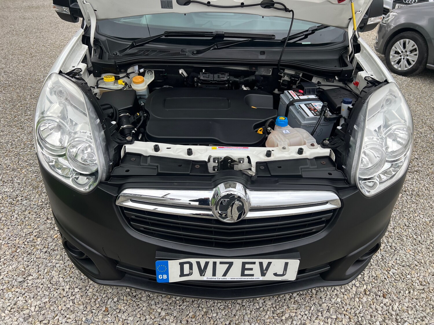 Used Vauxhall Combo 2017 for sale - 77879250: Photo 10