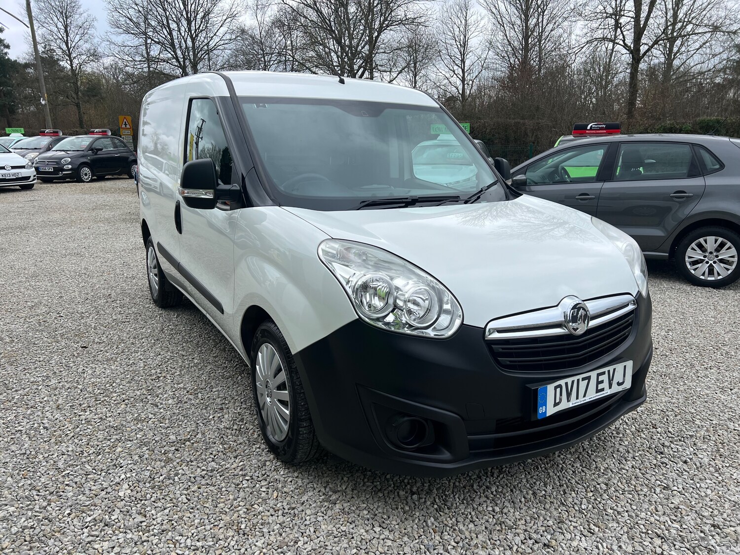 Used Vauxhall Combo 2017 for sale - 77879250: Photo 11