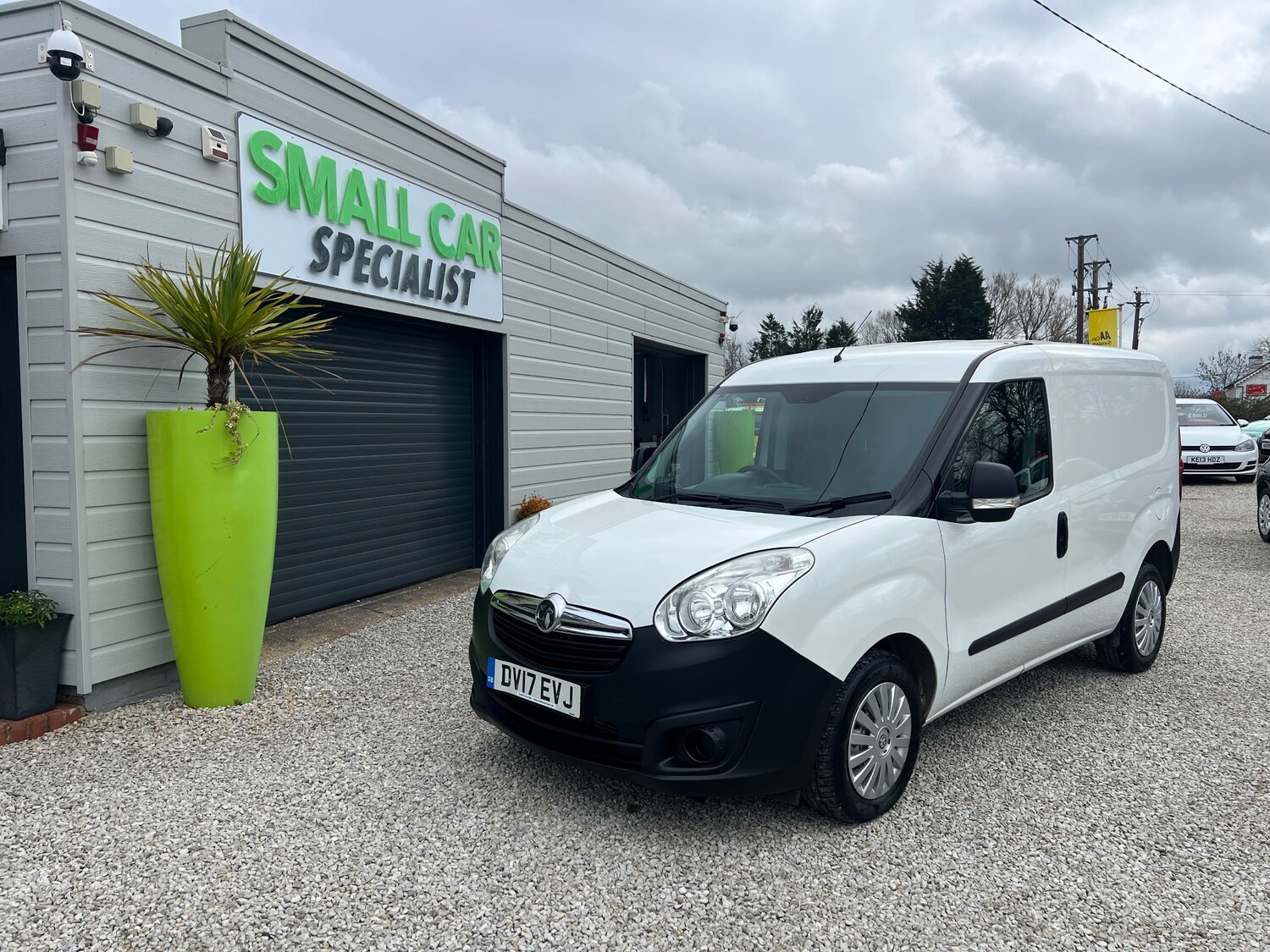 Used Vauxhall Combo 2017 for sale - 77879250: Photo 12