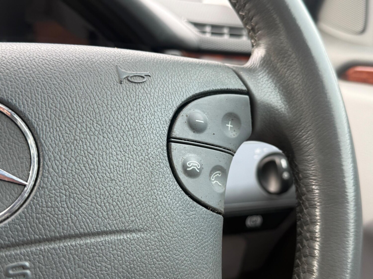 Used Mercedes-Benz E Class 2001 for sale - 78009445: Photo 18