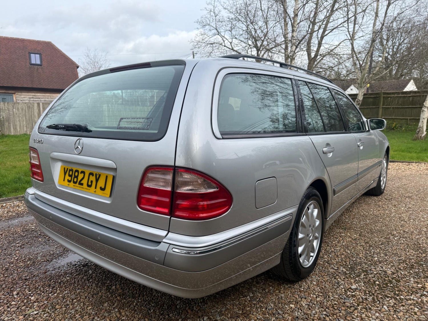 Used Mercedes-Benz E Class 2001 for sale - 78009445: Photo 4