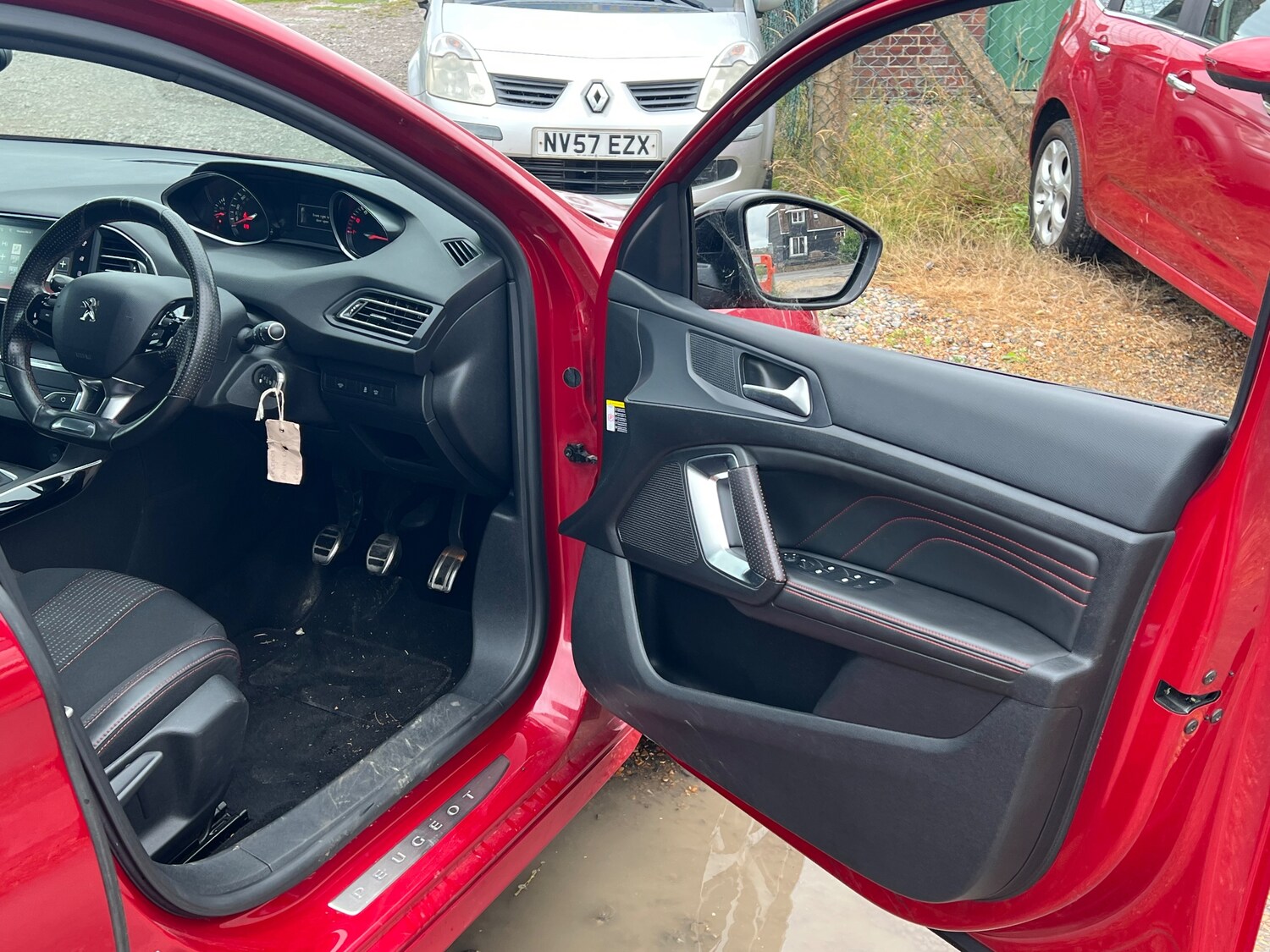 Used Peugeot 308 2016 for sale - 77927690: Photo 10