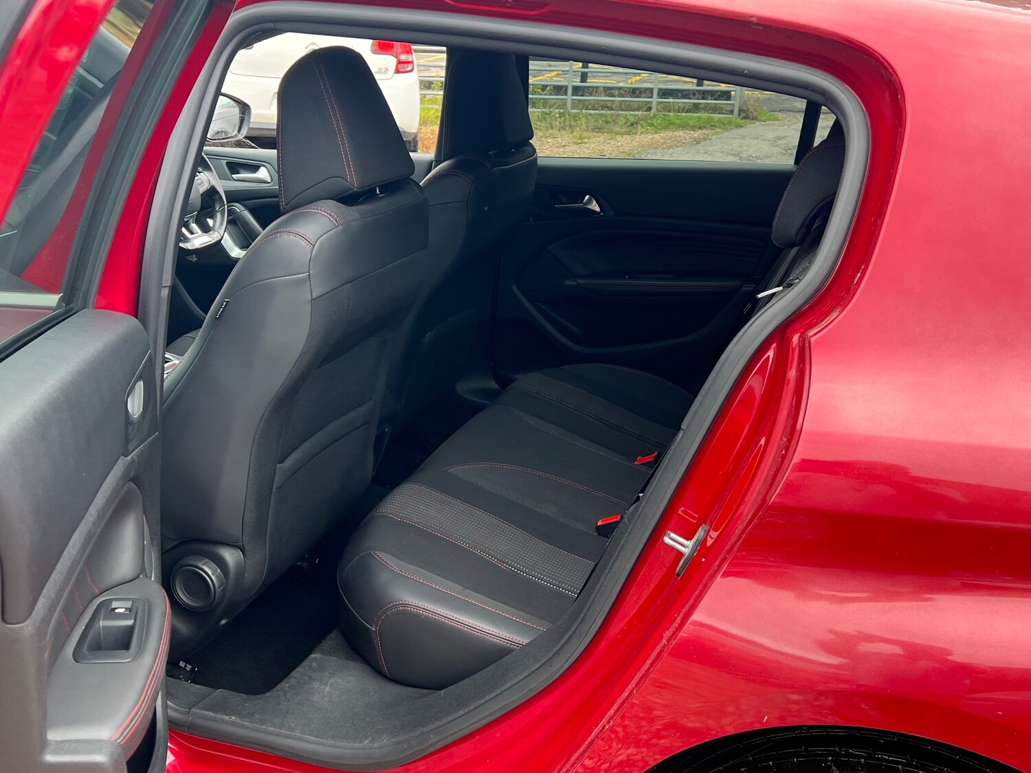 Used Peugeot 308 2016 for sale - 77927690: Photo 7