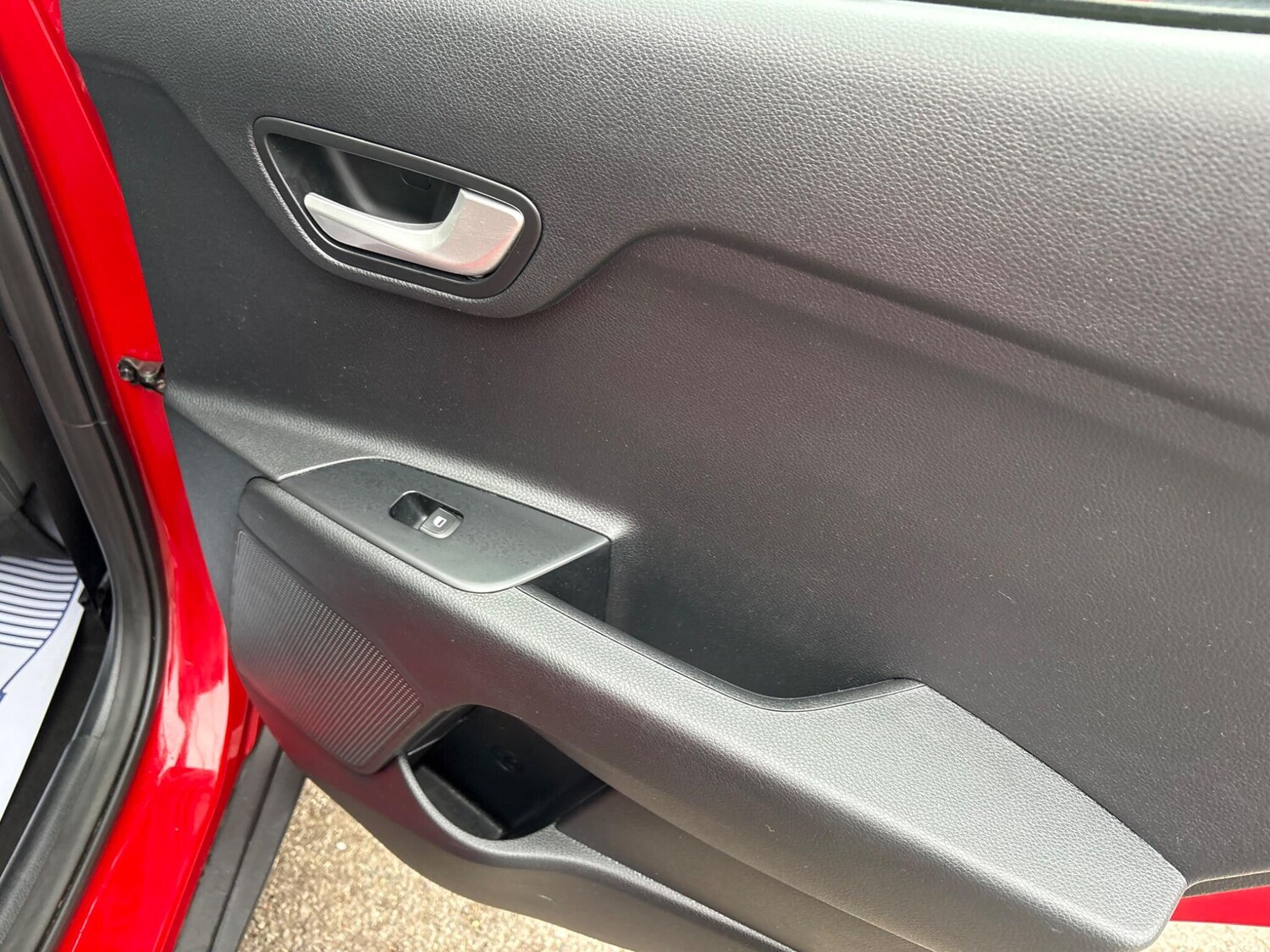 Used Kia Stonic 2022 for sale - 77942313: Photo 16