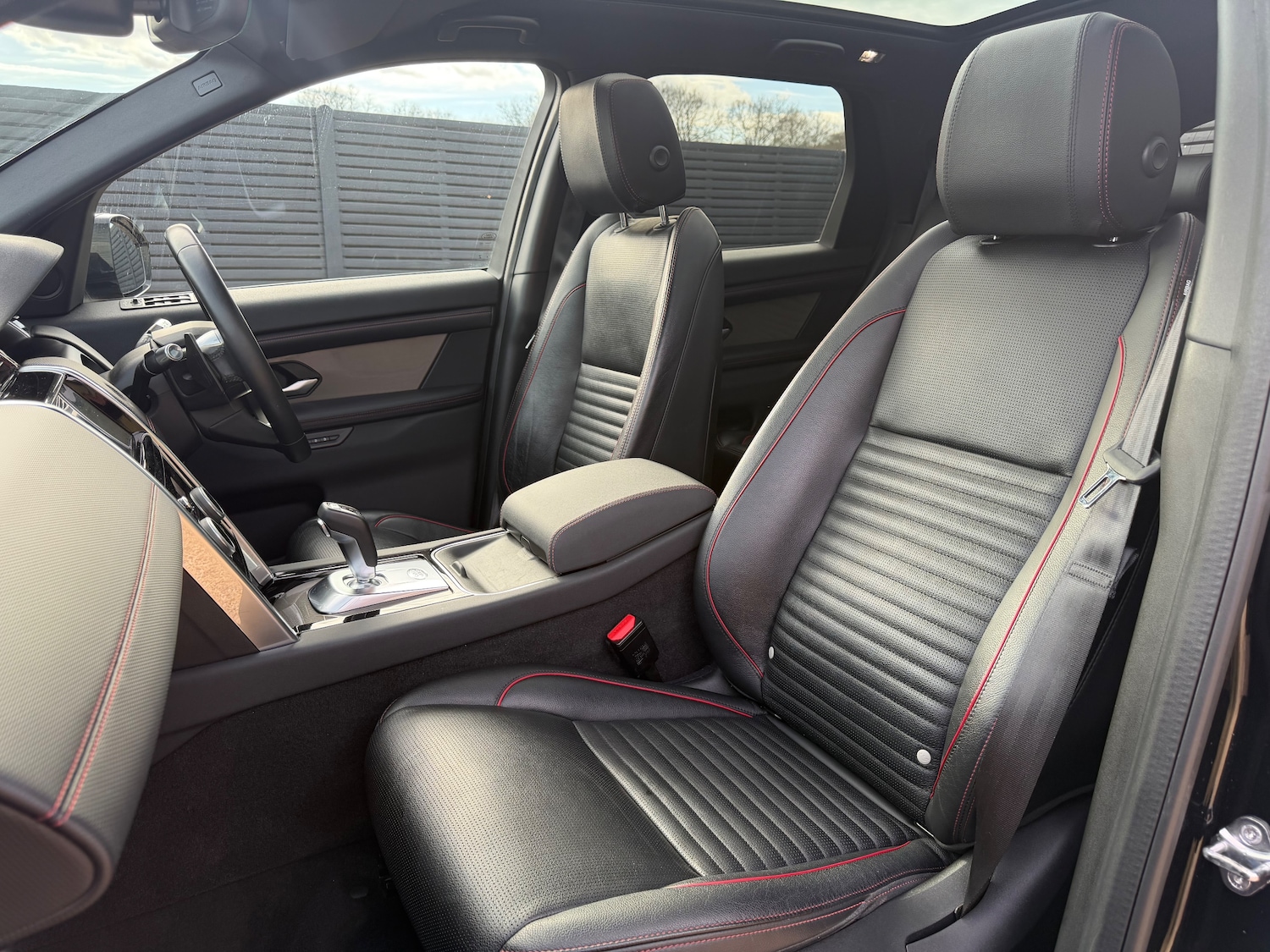 Used Land Rover Discovery Sport 2019 for sale - 78029225: Photo 14