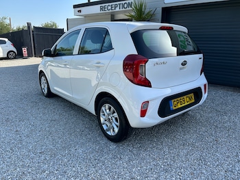 Used Kia Picanto 2020 for sale - 78951165: Photo