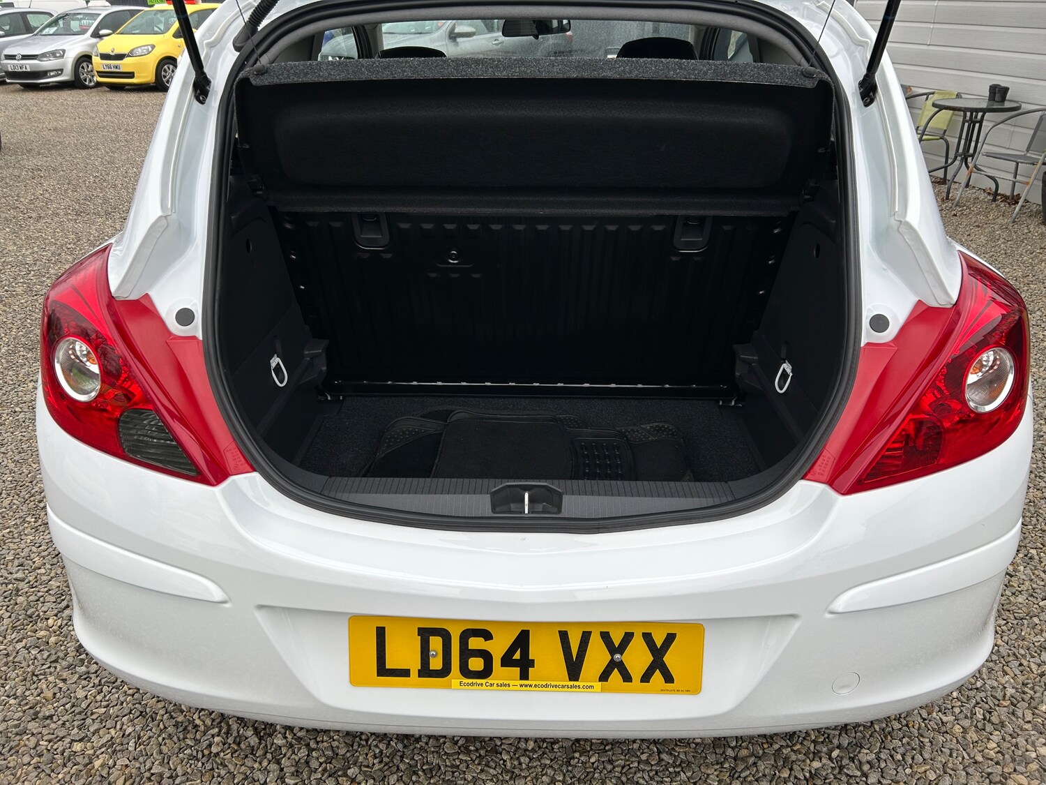 Used Vauxhall Corsa 2014 for sale - 77879247: Photo 4