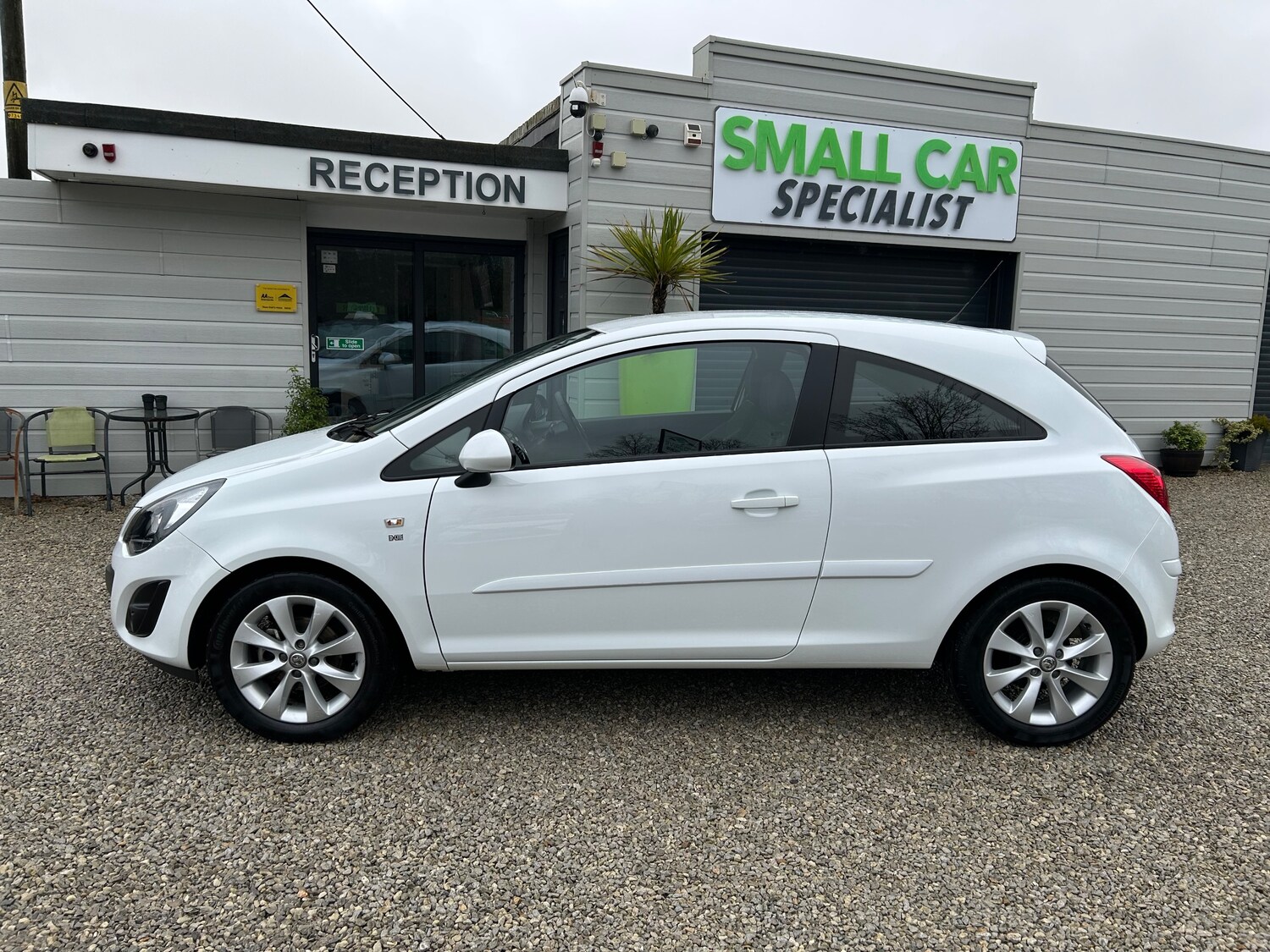 Used Vauxhall Corsa 2014 for sale - 77879247: Photo 6