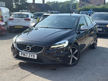 Used Volvo V40 2017 for sale - 78948813: Photo
