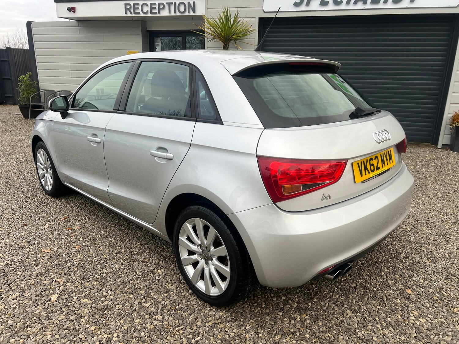 Used Audi A1 2012 for sale - 77879264: Photo 2