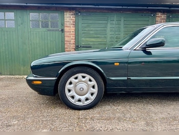 Used Jaguar XJ 2001 for sale - 78289132: Photo