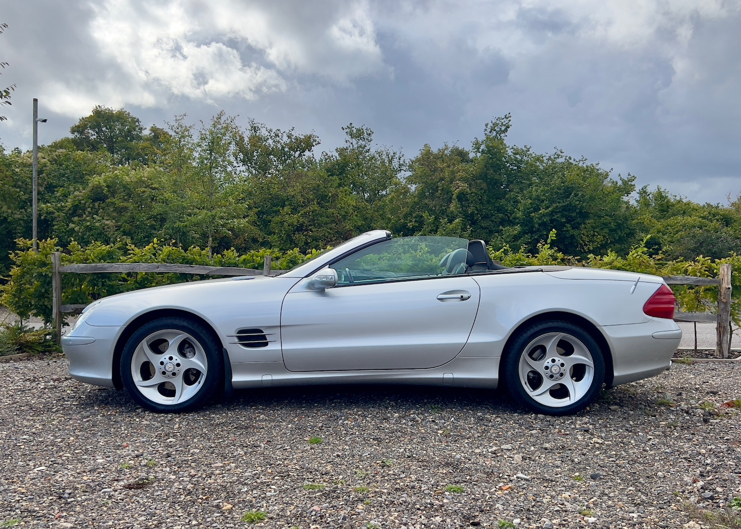 Used Mercedes-Benz SL for sale - 77950521: Photo 3