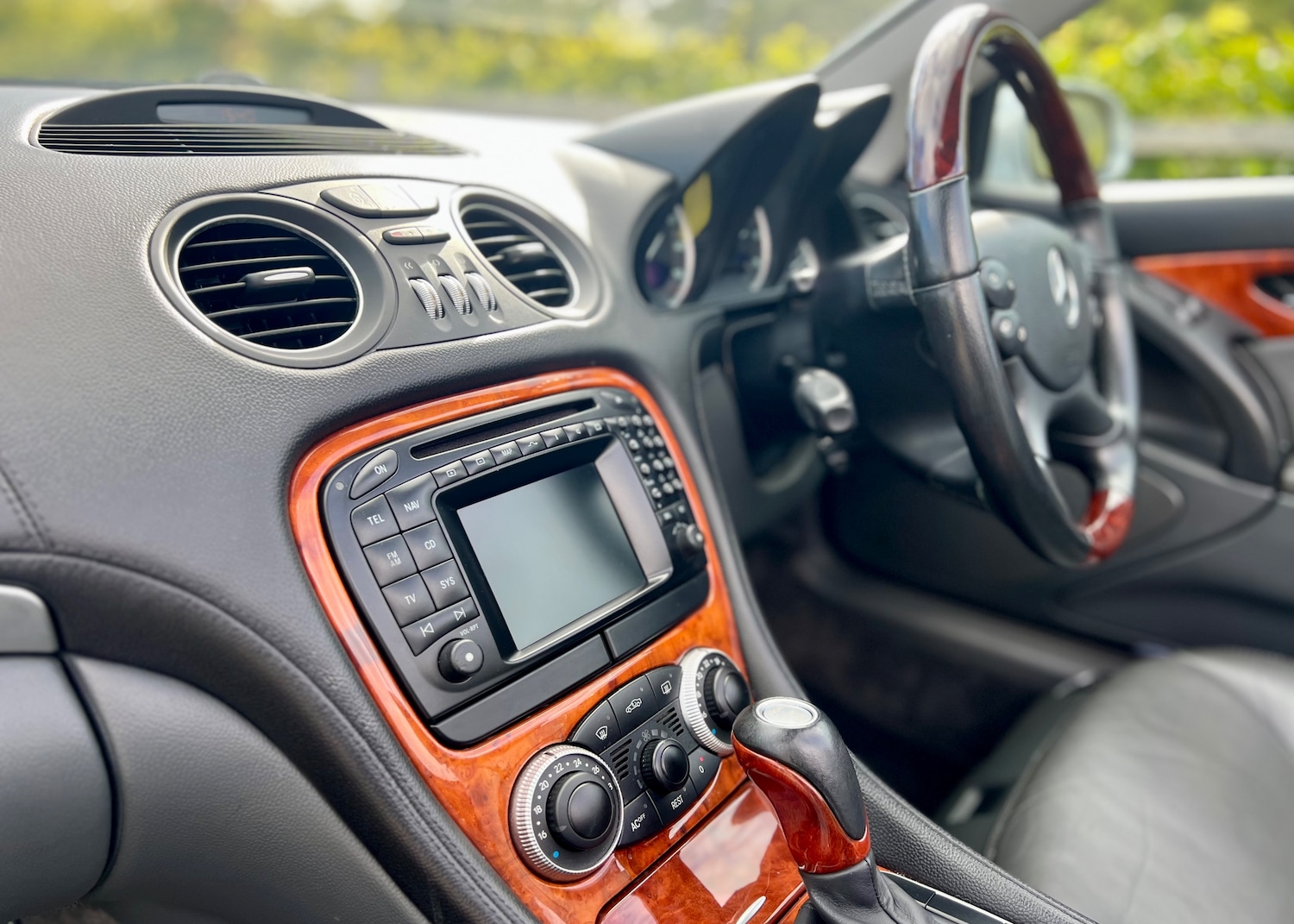 Used Mercedes-Benz SL for sale - 77950521: Photo 7