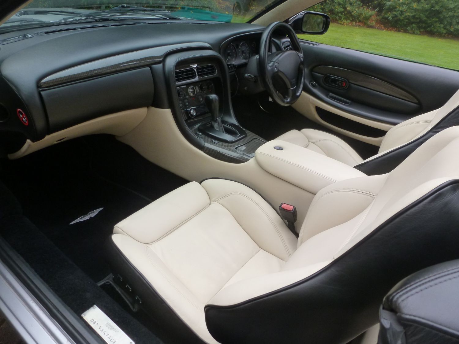 Used Aston Martin DB7 2002 for sale - 77966447: Photo 10