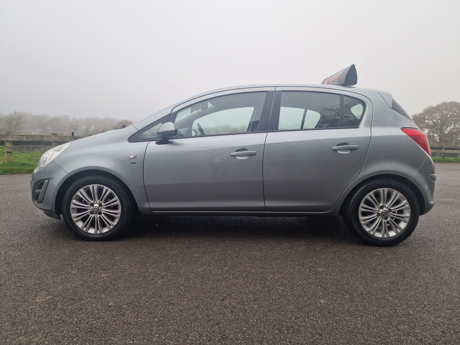 Used Vauxhall Corsa 2013 for sale - 77274795: Photo 4