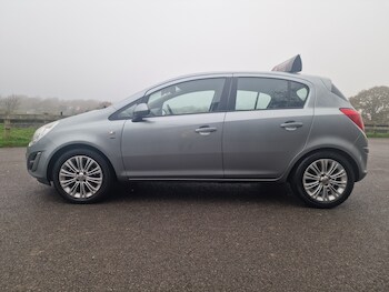 Used Vauxhall Corsa 2013 for sale - 77274795: Photo