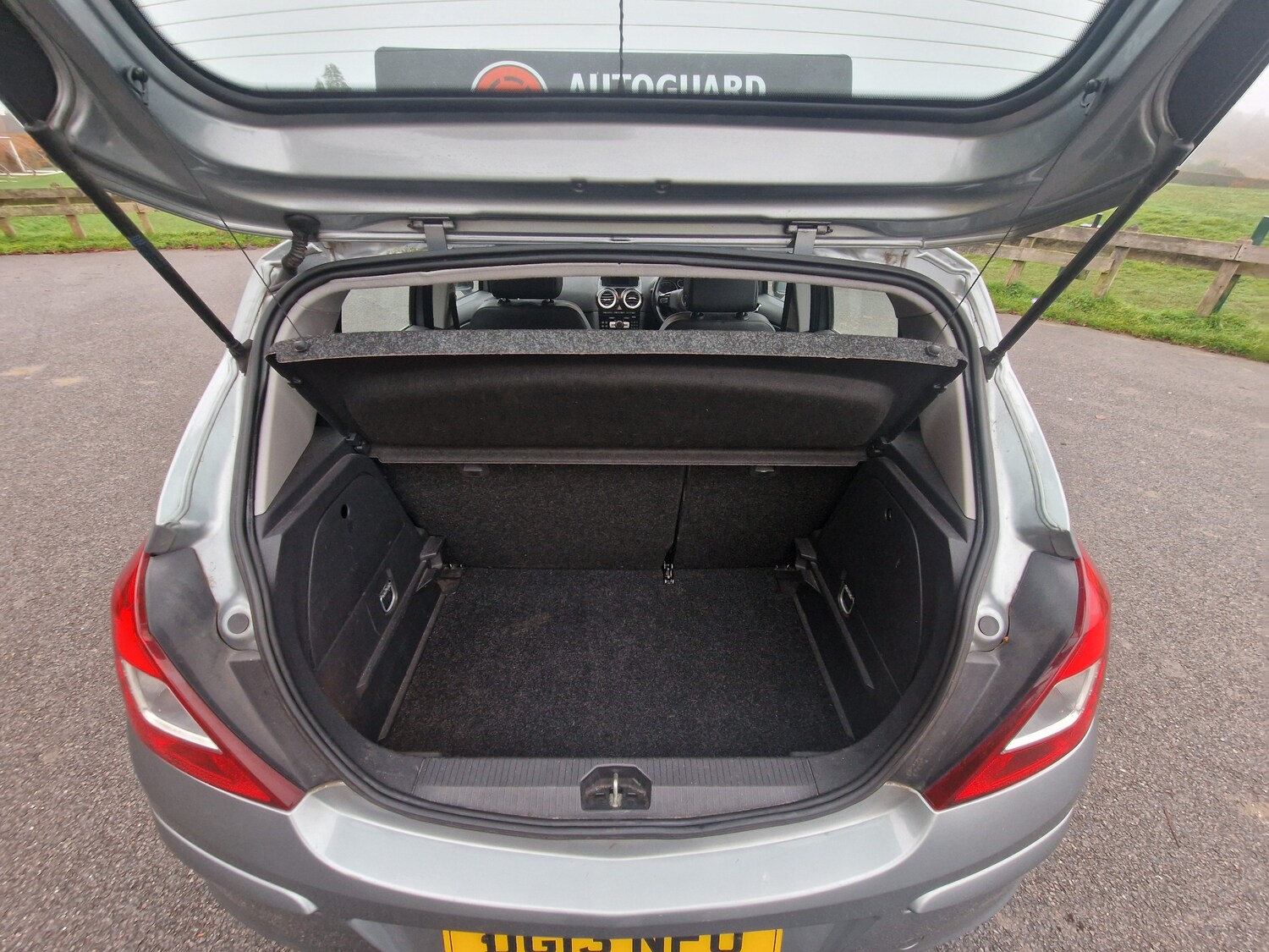 Used Vauxhall Corsa 2013 for sale - 77274795: Photo 9