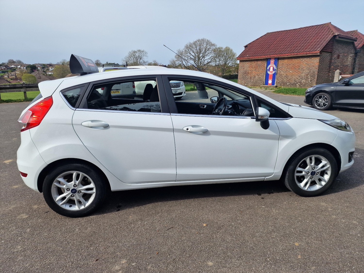 Used Ford Fiesta 2015 for sale - 78201620: Photo 6