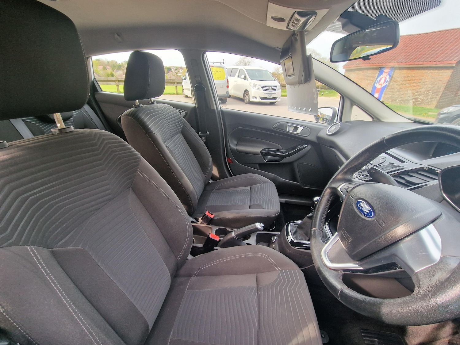 Used Ford Fiesta 2015 for sale - 78201620: Photo 9