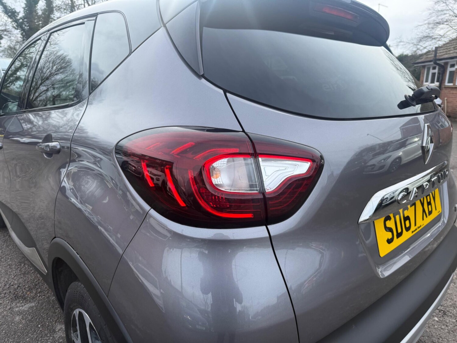 Used Renault Captur 2017 for sale - 77950524: Photo 10