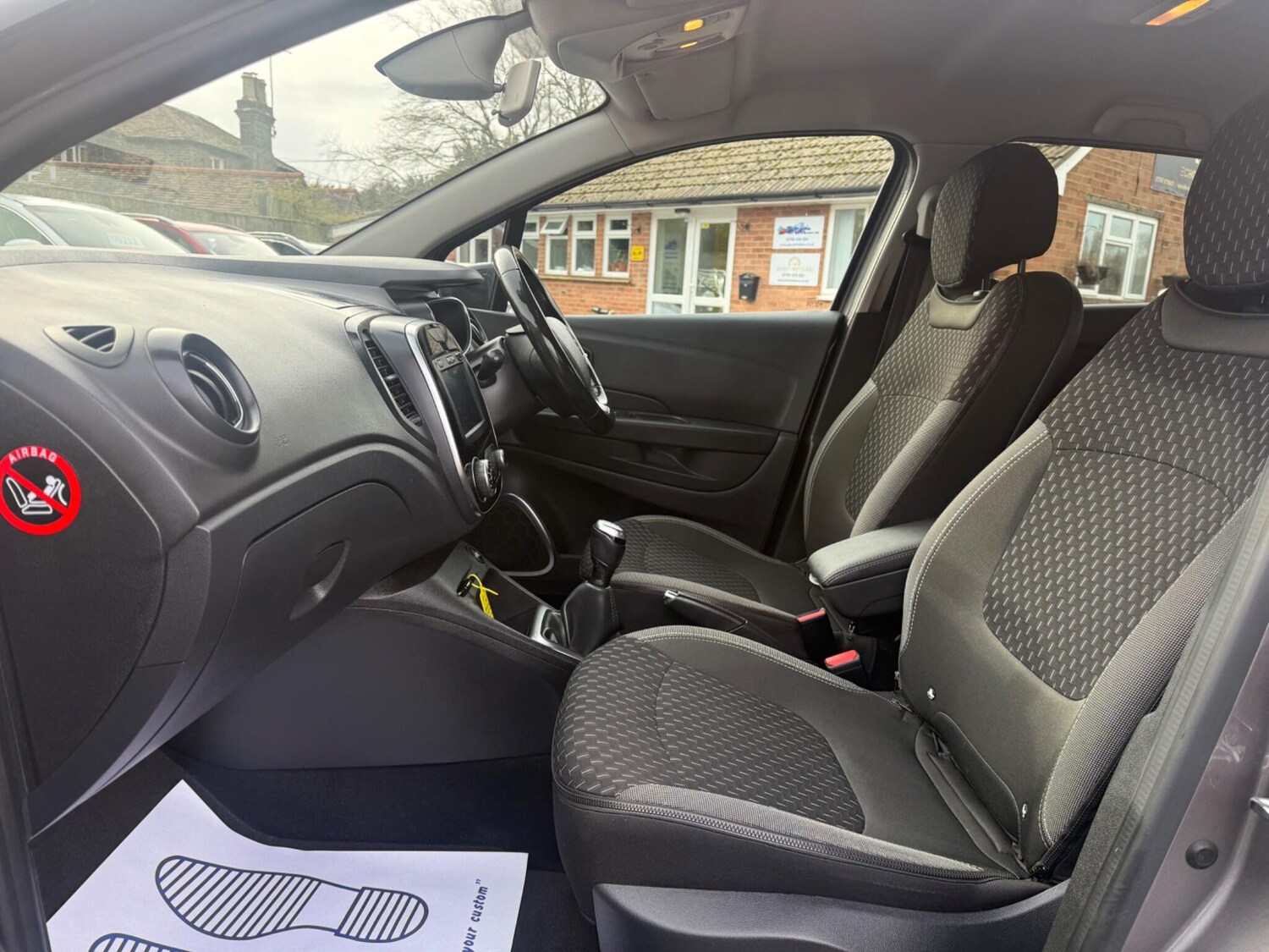 Used Renault Captur 2017 for sale - 77950524: Photo 21