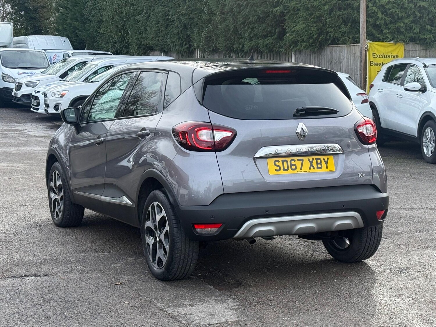 Used Renault Captur 2017 for sale - 77950524: Photo 5