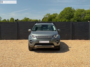 Used Land Rover Discovery Sport 2015 for sale - 78668396: Photo