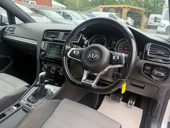 Used Volkswagen Golf 2017 for sale - 78307909: Photo
