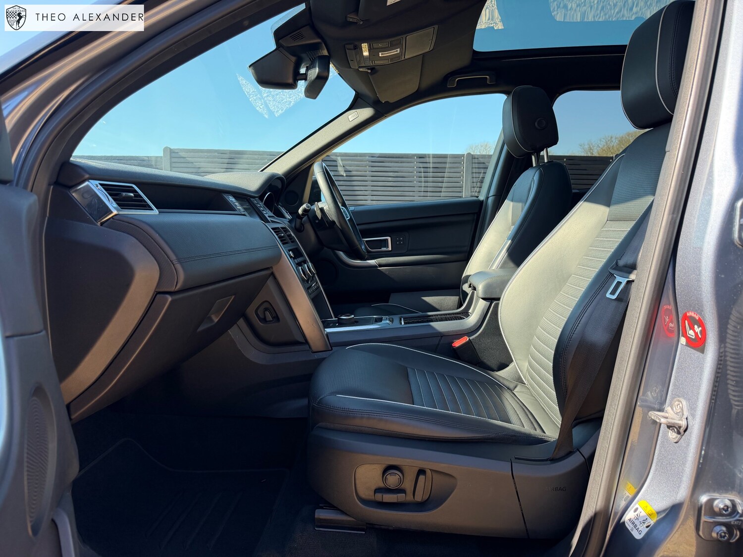 Used Land Rover Discovery Sport 2018 for sale - 77966352: Photo 11