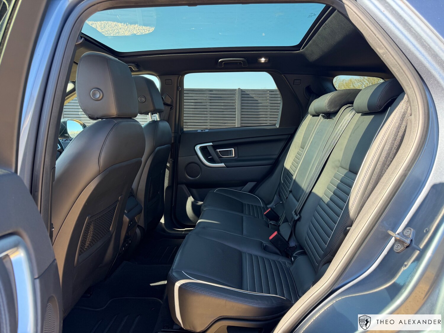 Used Land Rover Discovery Sport 2018 for sale - 77966352: Photo 15