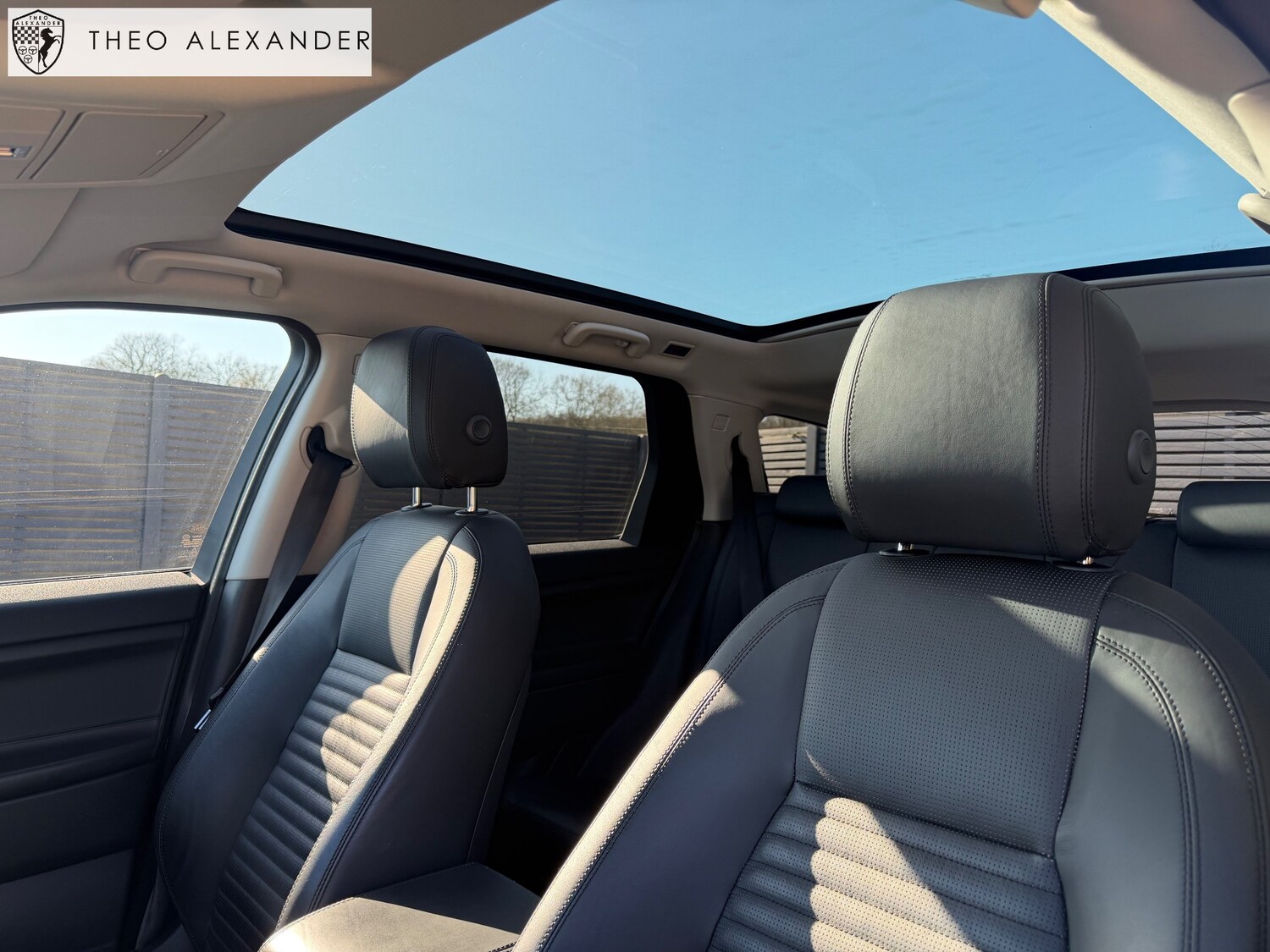 Used Land Rover Discovery Sport 2017 for sale - 77966353: Photo 18