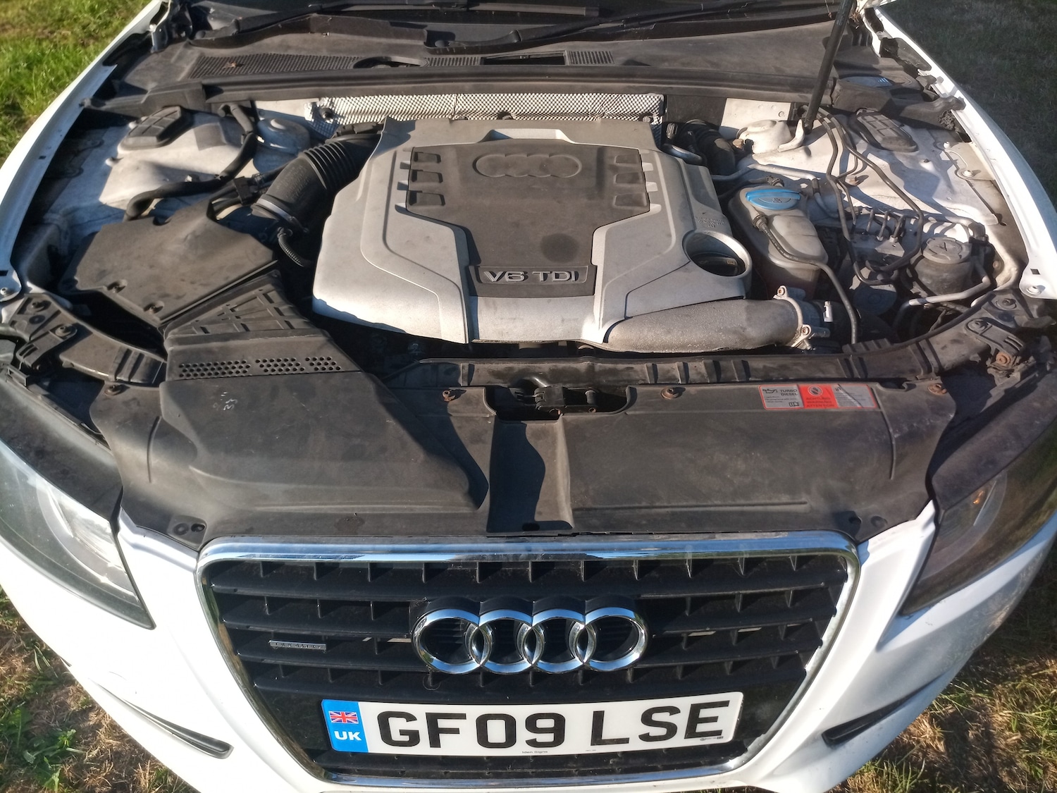 Used Audi A5 2009 for sale - 77942401: Photo 2