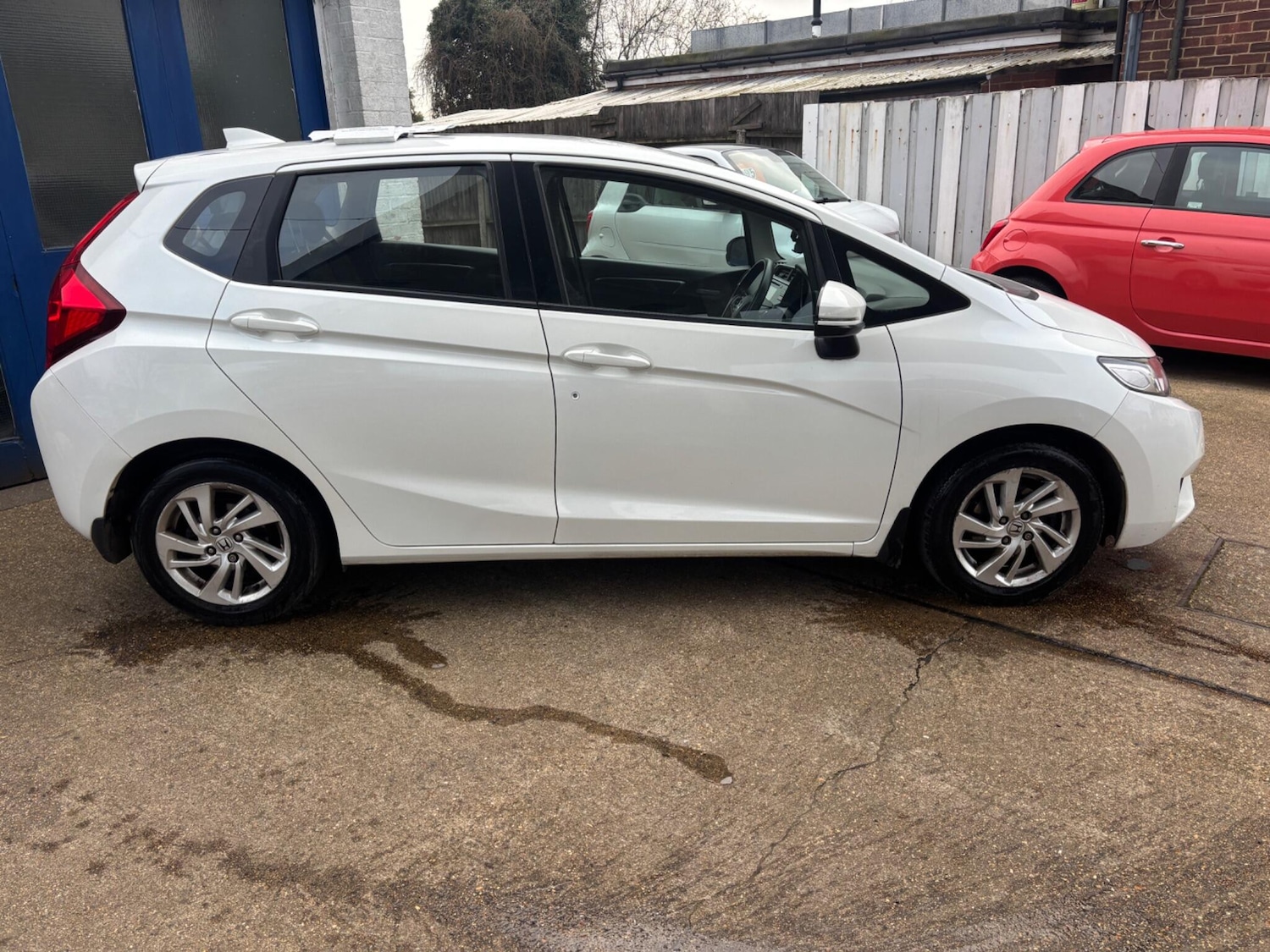 Used Honda Jazz 2015 for sale - 77966323: Photo 6