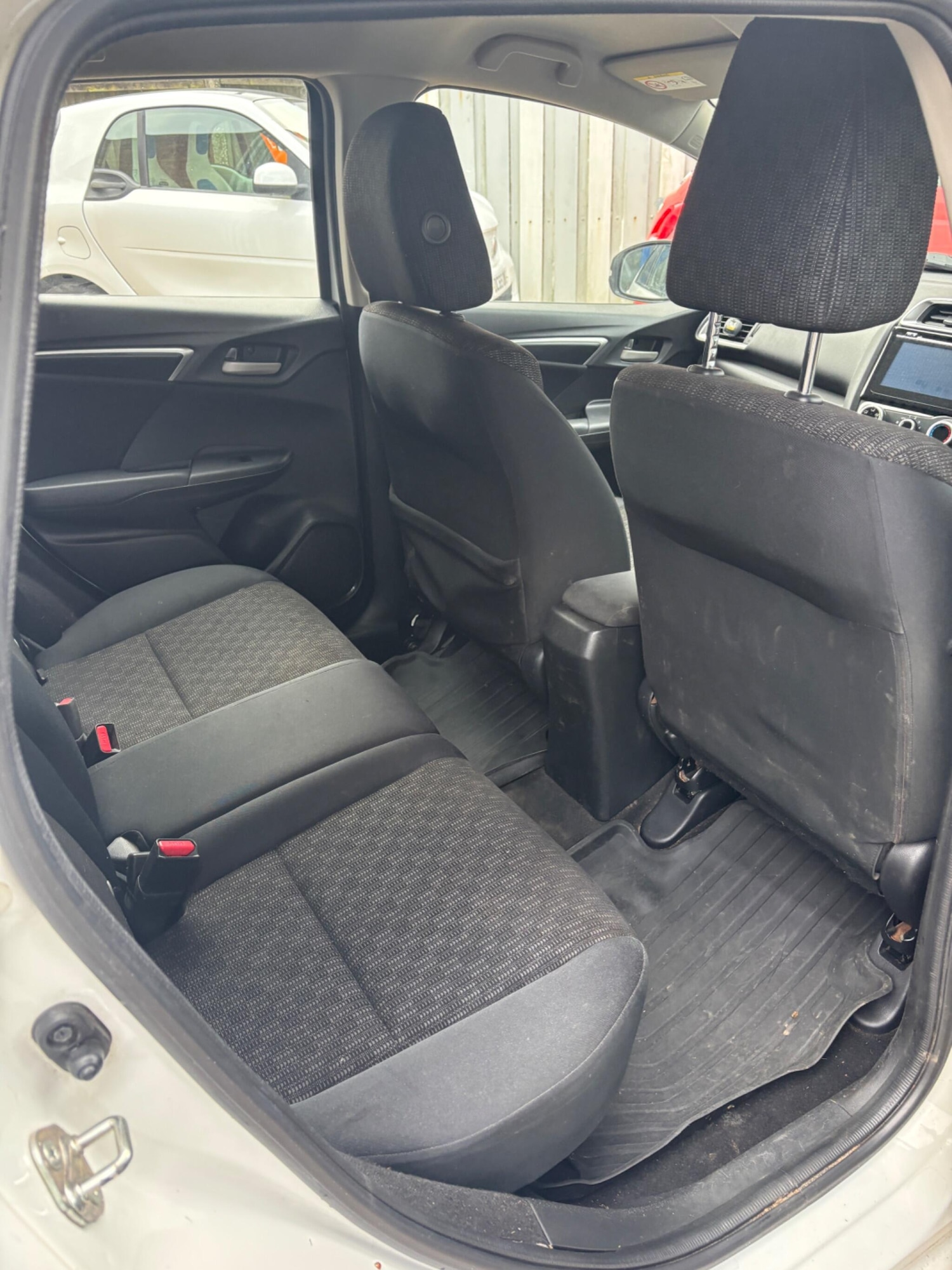 Used Honda Jazz 2015 for sale - 77966323: Photo 8