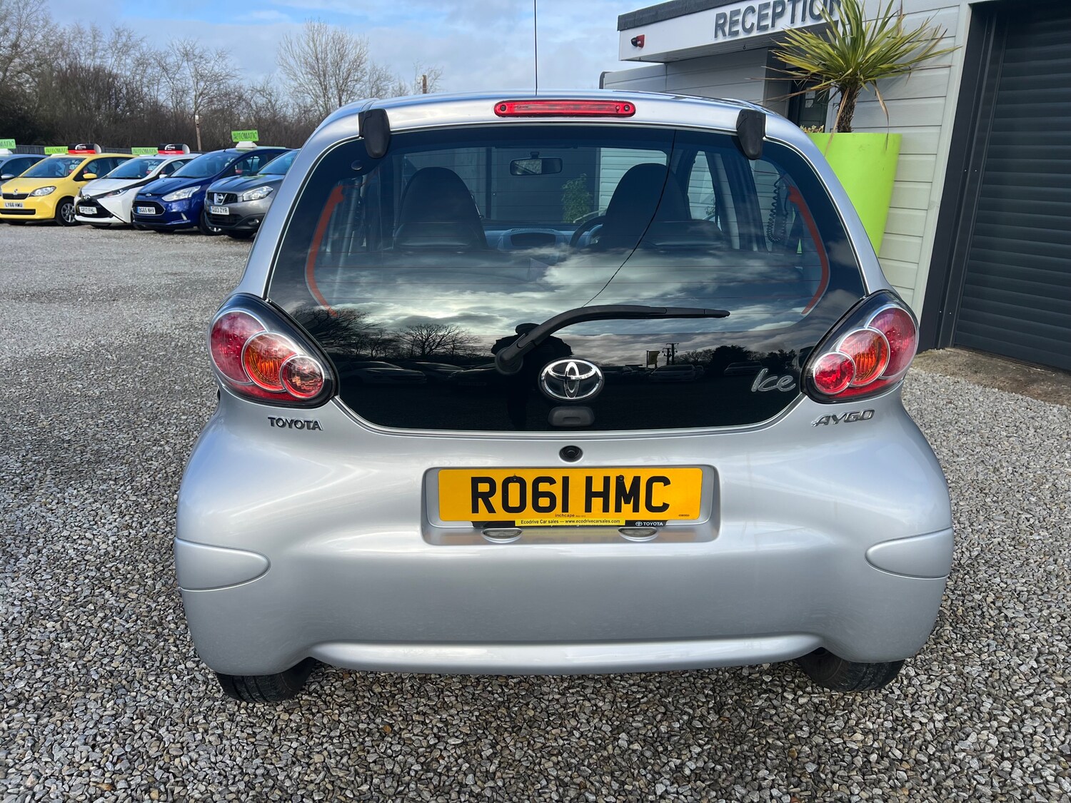 Used Toyota AYGO 2011 for sale - 77879239: Photo 3
