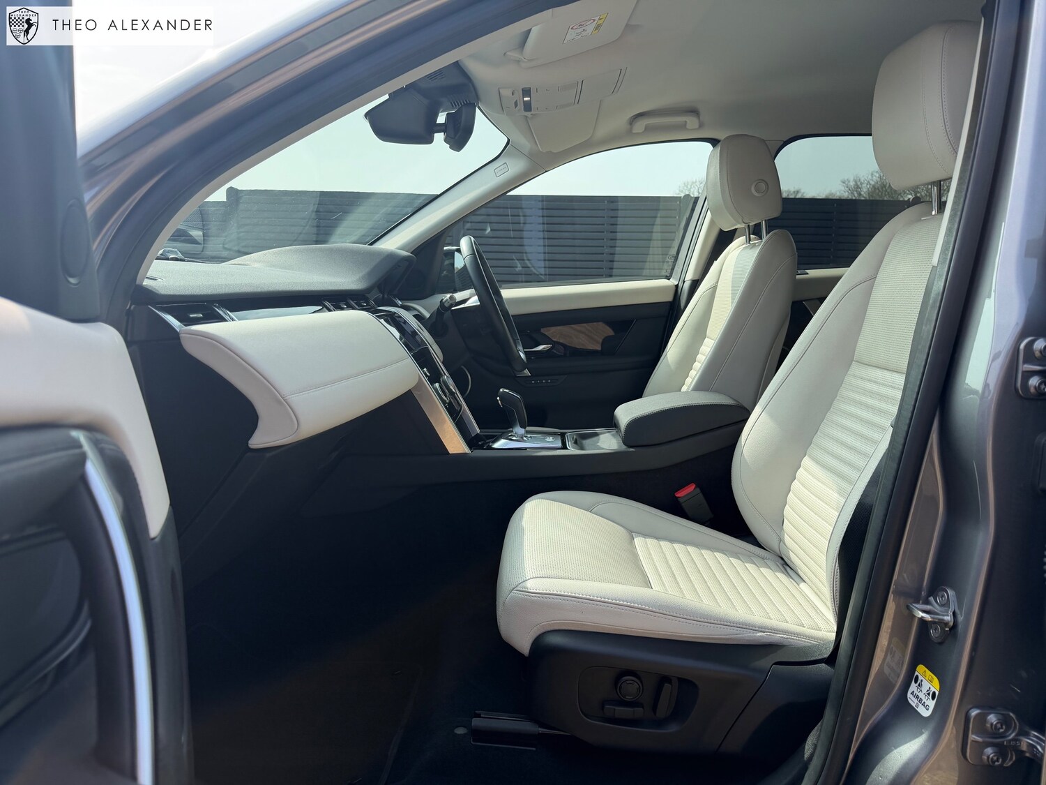 Used Land Rover Discovery Sport 2020 for sale - 77989434: Photo 11