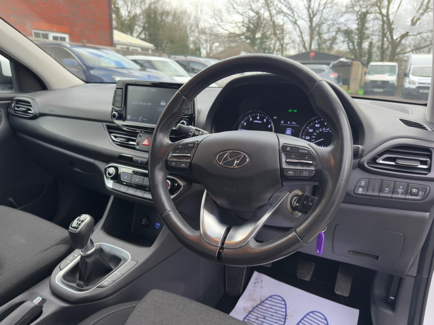 Used Hyundai i30 2022 for sale - 77950518: Photo 2