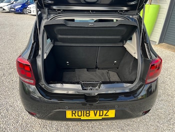 Used Dacia Sandero 2018 for sale - 77879274: Photo