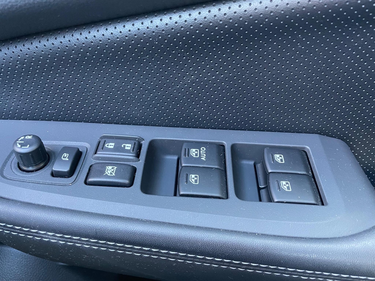 Used Subaru Outback 2015 for sale - 77927888: Photo 21