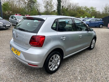 Used Volkswagen Polo 2014 for sale - 77976157: Photo