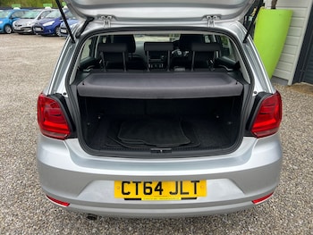 Used Volkswagen Polo 2014 for sale - 77976157: Photo