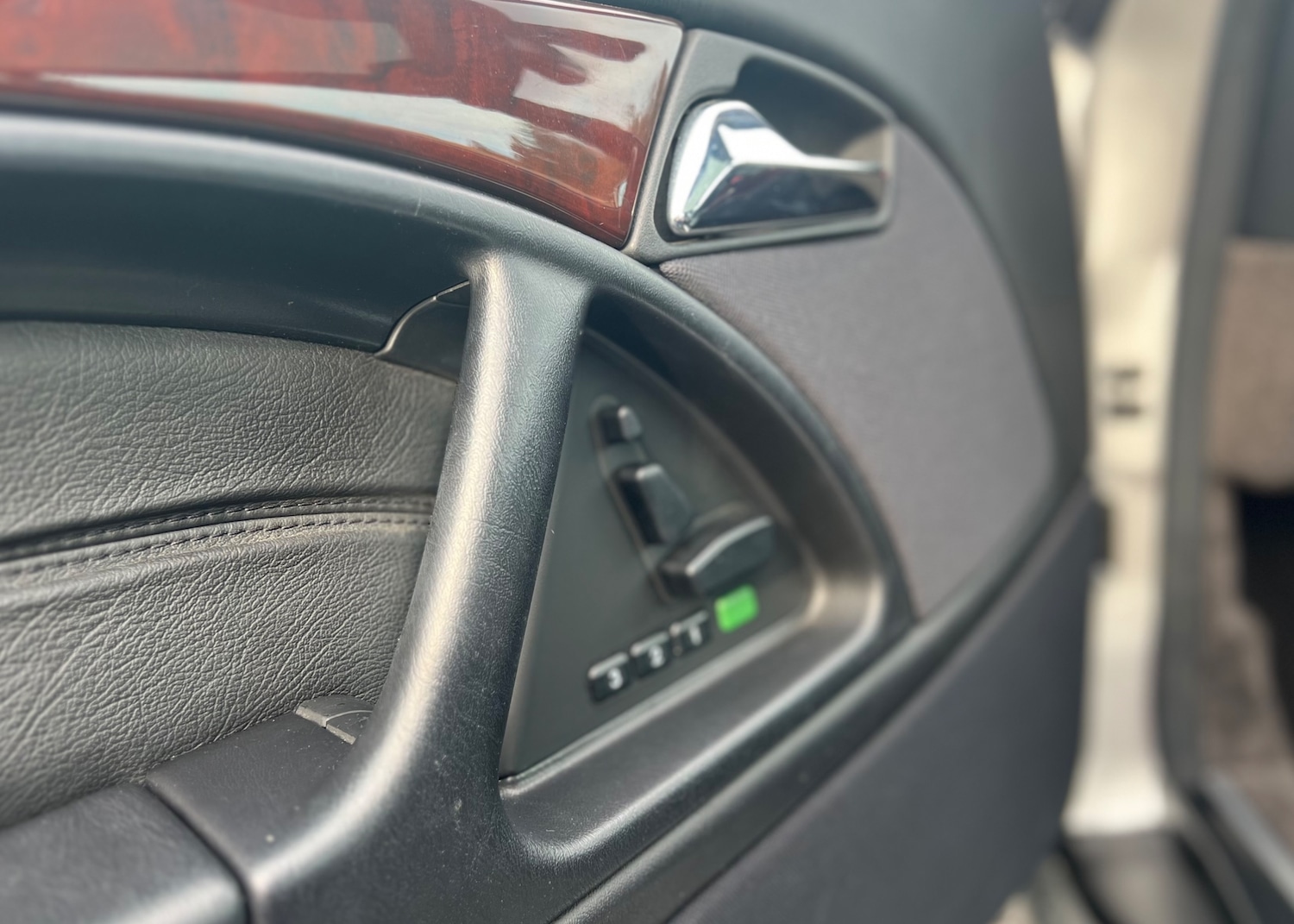 Used Mercedes-Benz S Class 1996 for sale - 77950514: Photo 12