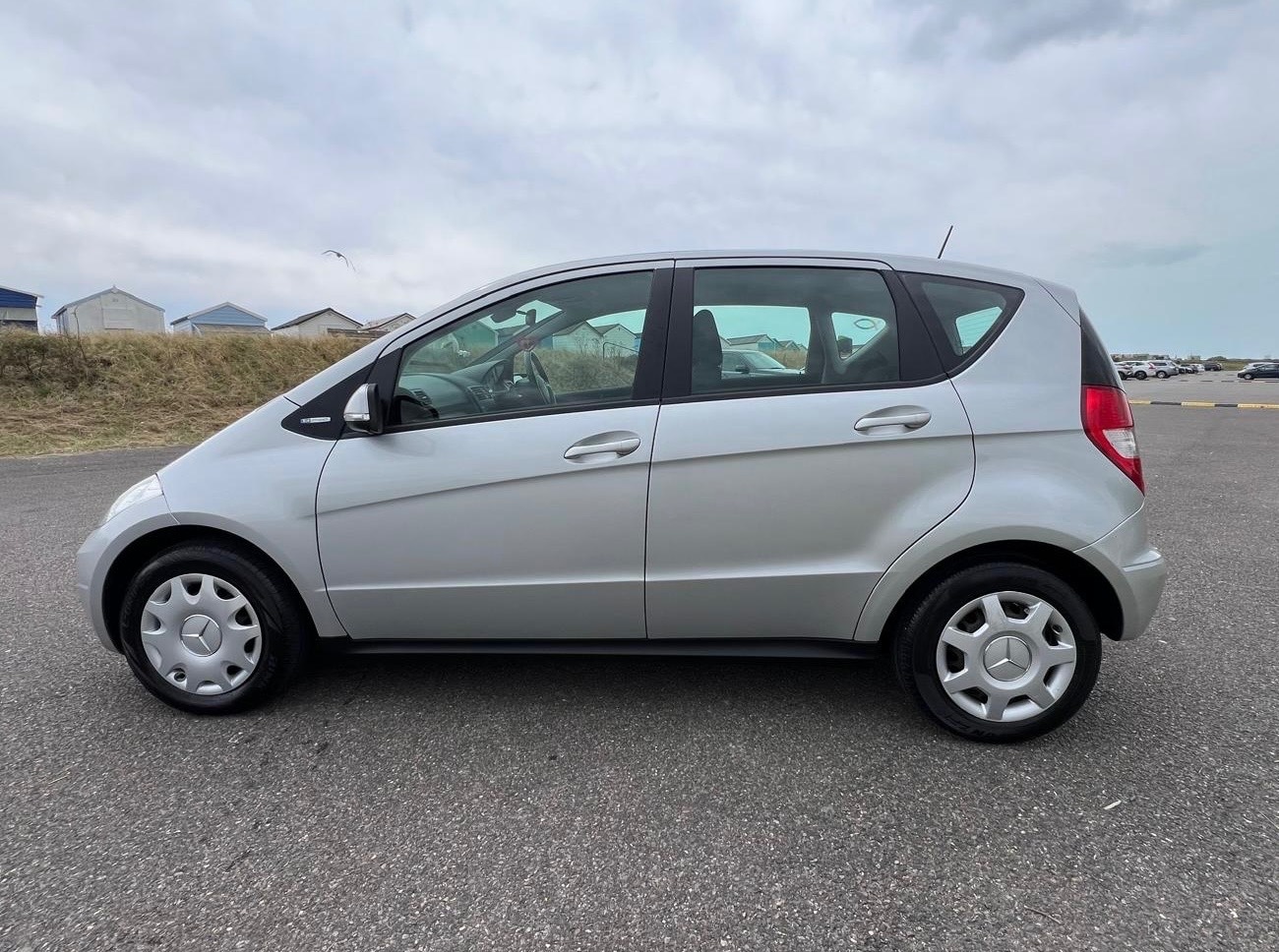 Used Mercedes-Benz A-Class 2009 for sale - 77764058: Photo 2