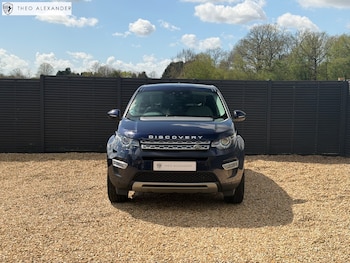 Used Land Rover Discovery Sport 2018 for sale - 78228539: Photo