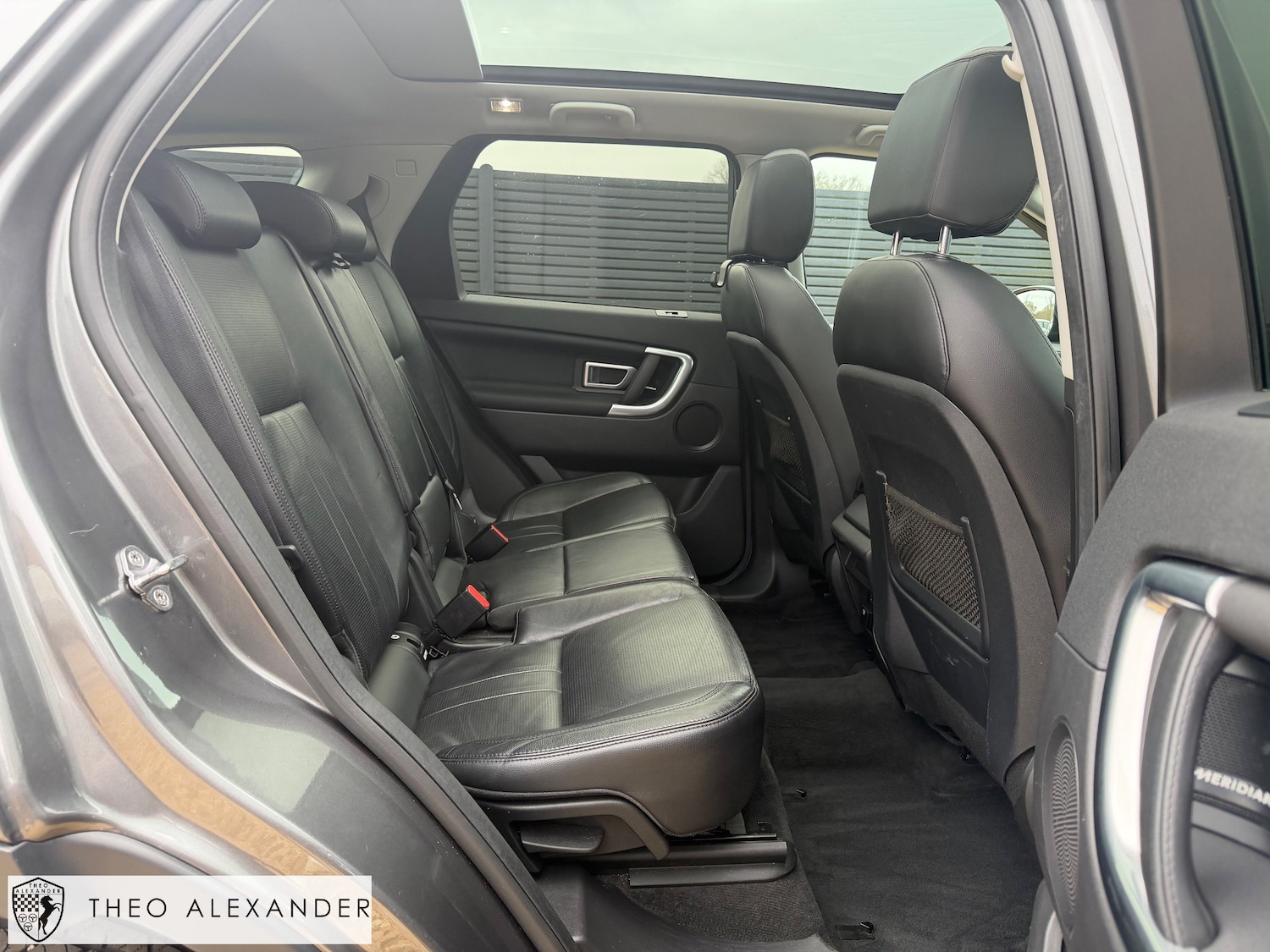 Used Land Rover Discovery Sport 2017 for sale - 77966350: Photo 18