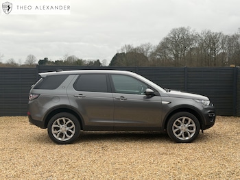 Land Rover Discovery Sport feature image