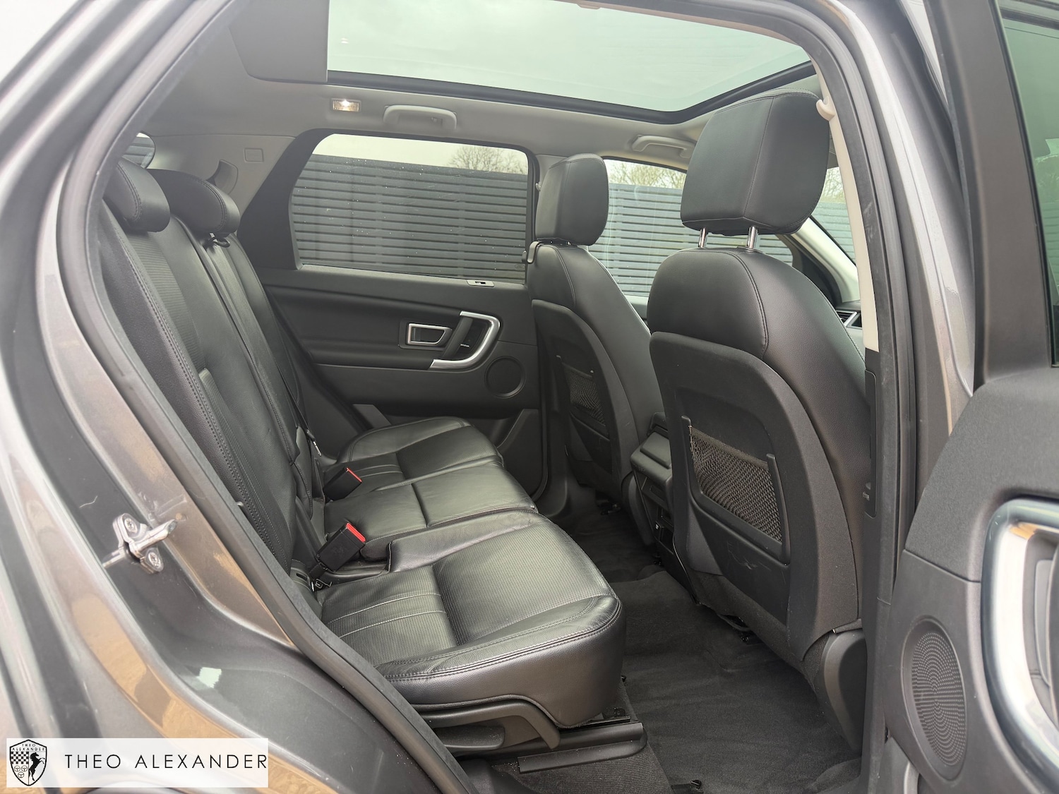 Used Land Rover Discovery Sport 2017 for sale - 77966350: Photo 21