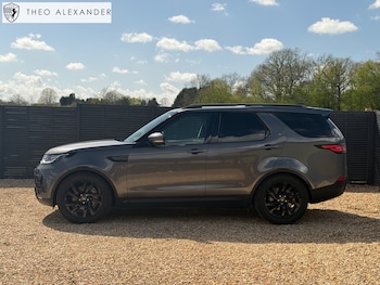 Used Land Rover Discovery 2018 for sale - 78228538: Photo