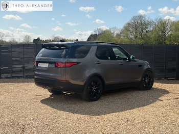 Used Land Rover Discovery 2018 for sale - 78228538: Photo