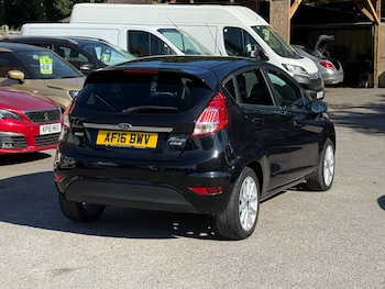 Used Ford Fiesta 2016 for sale - 79187422: Photo